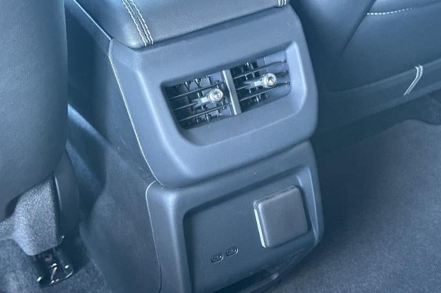 2027 Cadillac OPTIQ Luxury