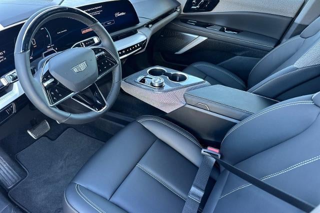 2027 Cadillac OPTIQ Luxury