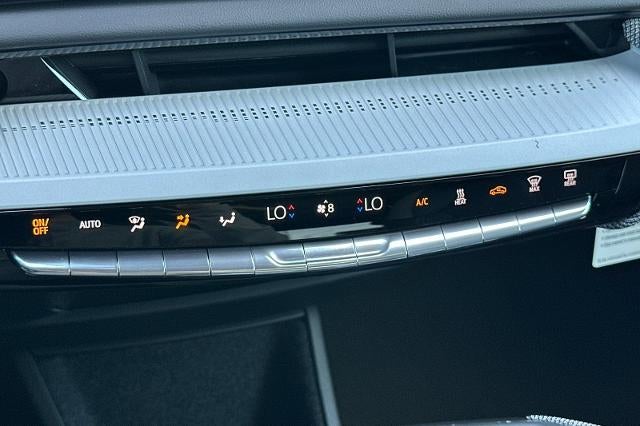 2027 Cadillac OPTIQ Luxury
