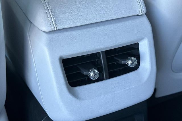 2027 Cadillac OPTIQ Luxury