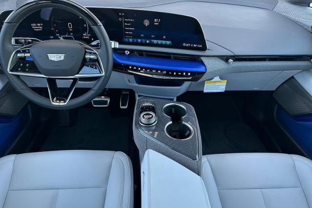 2027 Cadillac OPTIQ Luxury