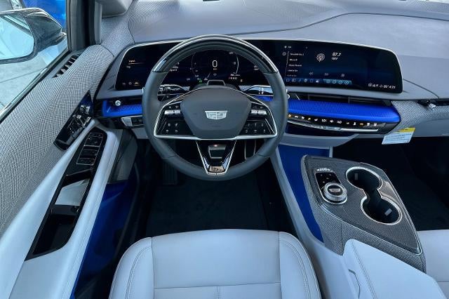2027 Cadillac OPTIQ Luxury