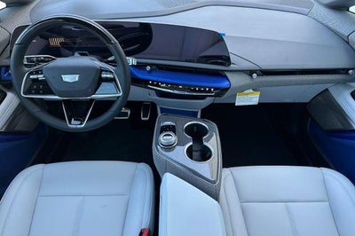2027 Cadillac OPTIQ Luxury