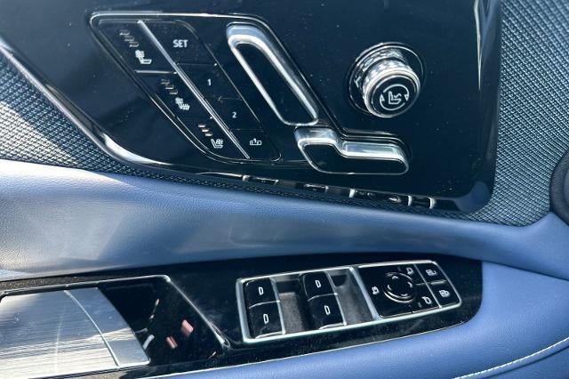 2027 Cadillac OPTIQ Premium Luxury