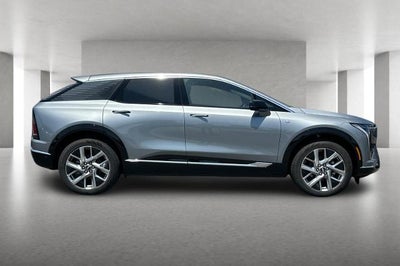 2027 Cadillac OPTIQ Premium Luxury