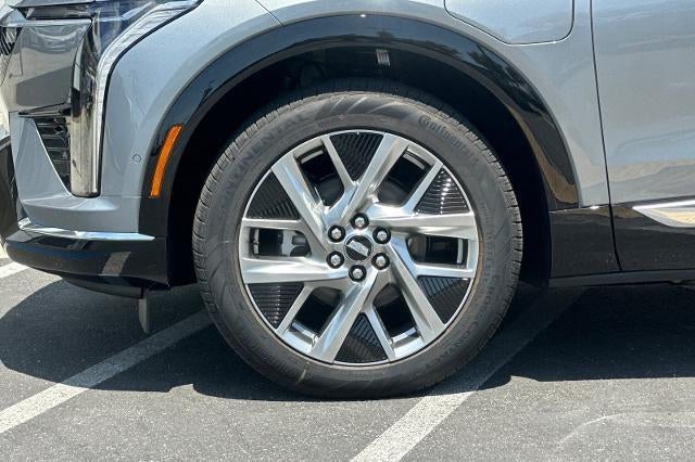 2027 Cadillac OPTIQ Premium Luxury