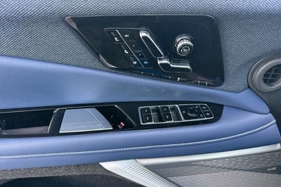 2027 Cadillac OPTIQ Premium Luxury