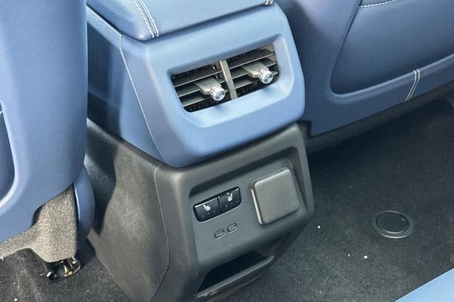 2027 Cadillac OPTIQ Premium Luxury