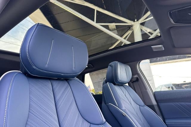 2027 Cadillac OPTIQ Premium Luxury