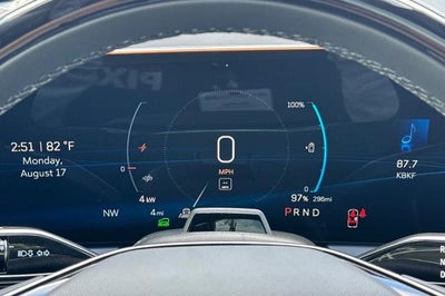 2027 Cadillac OPTIQ Premium Luxury