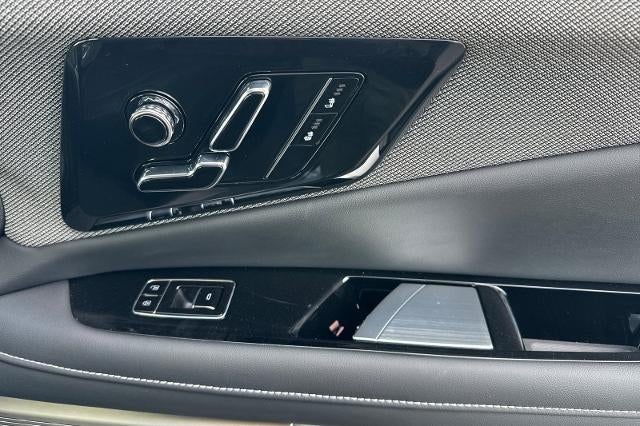 2027 Cadillac OPTIQ Sport