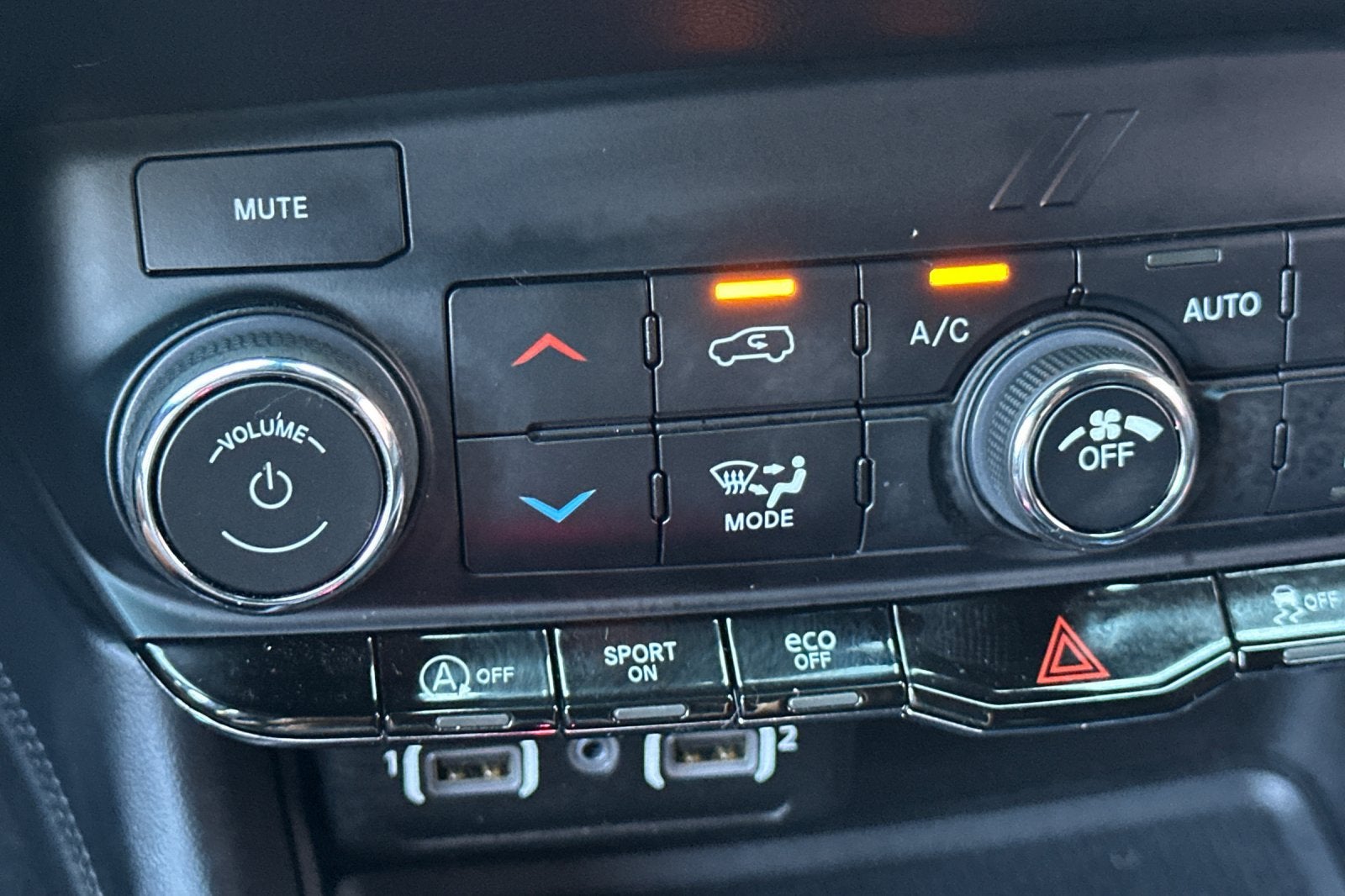 2023 Dodge Durango SXT Launch Edition