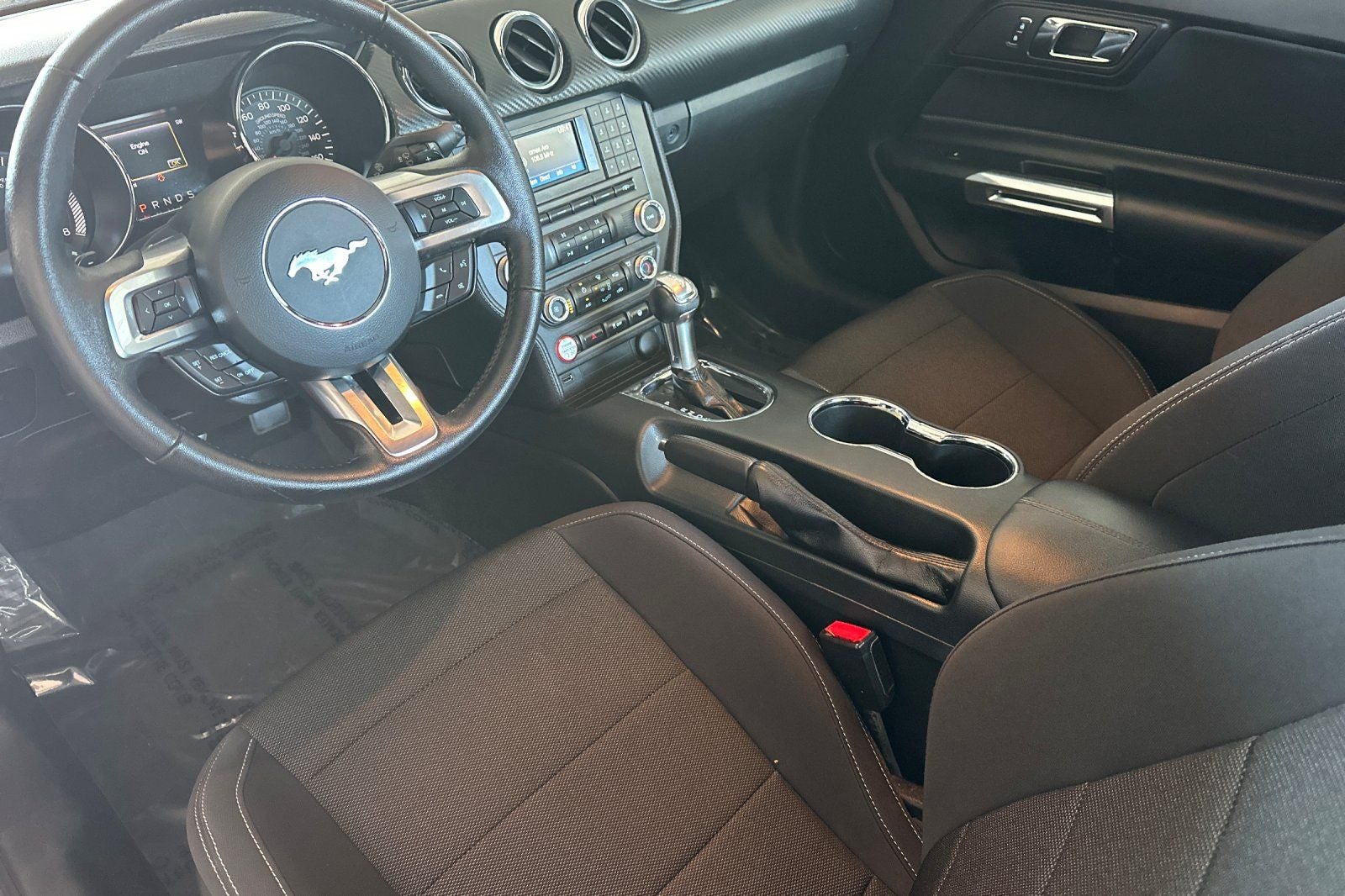 2017 Ford Mustang V6