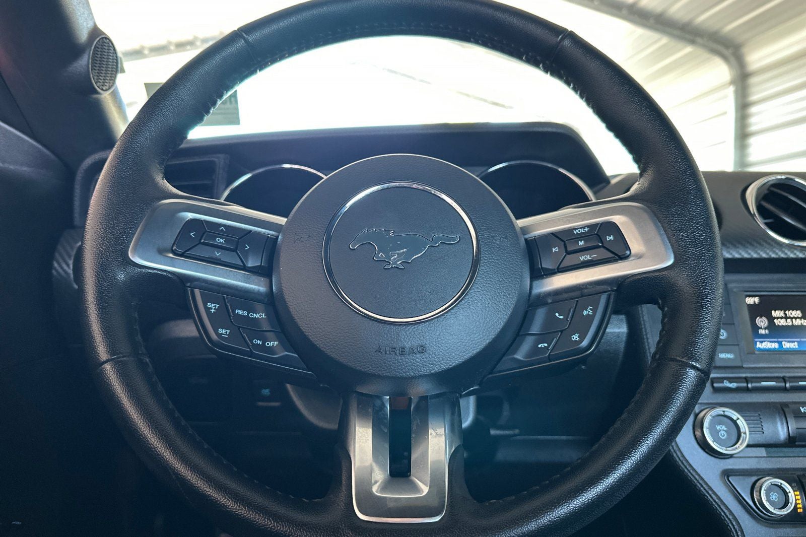 2017 Ford Mustang V6