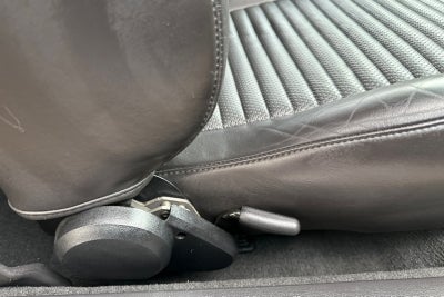 2004 Ford Mustang Mach 1 Premium