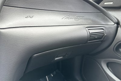 2004 Ford Mustang Mach 1 Premium