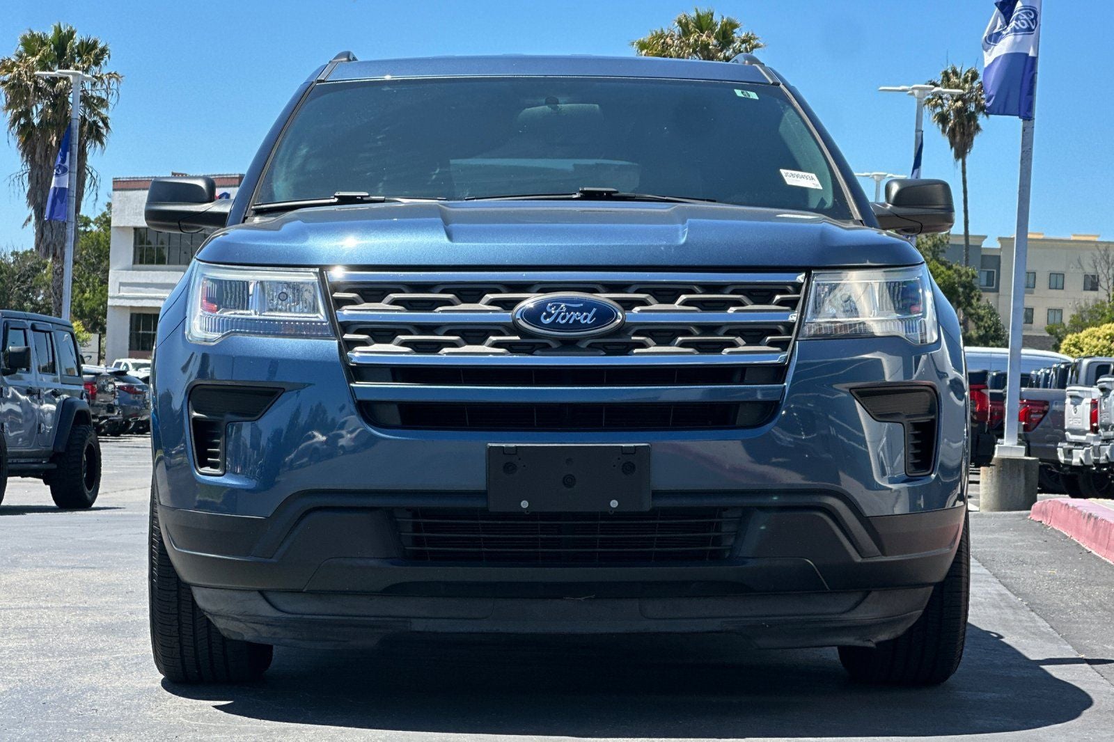 2018 Ford Explorer Base
