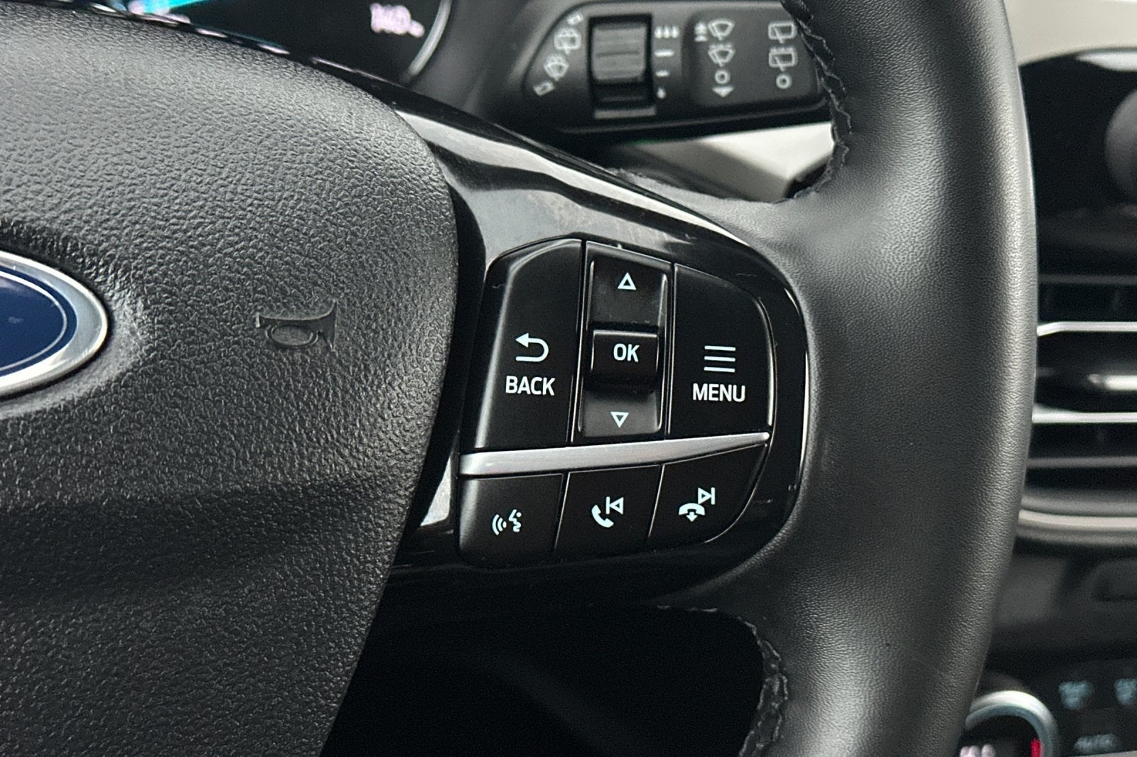 2021 Ford Escape SE Hybrid