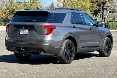 2024 Ford Explorer ST-Line
