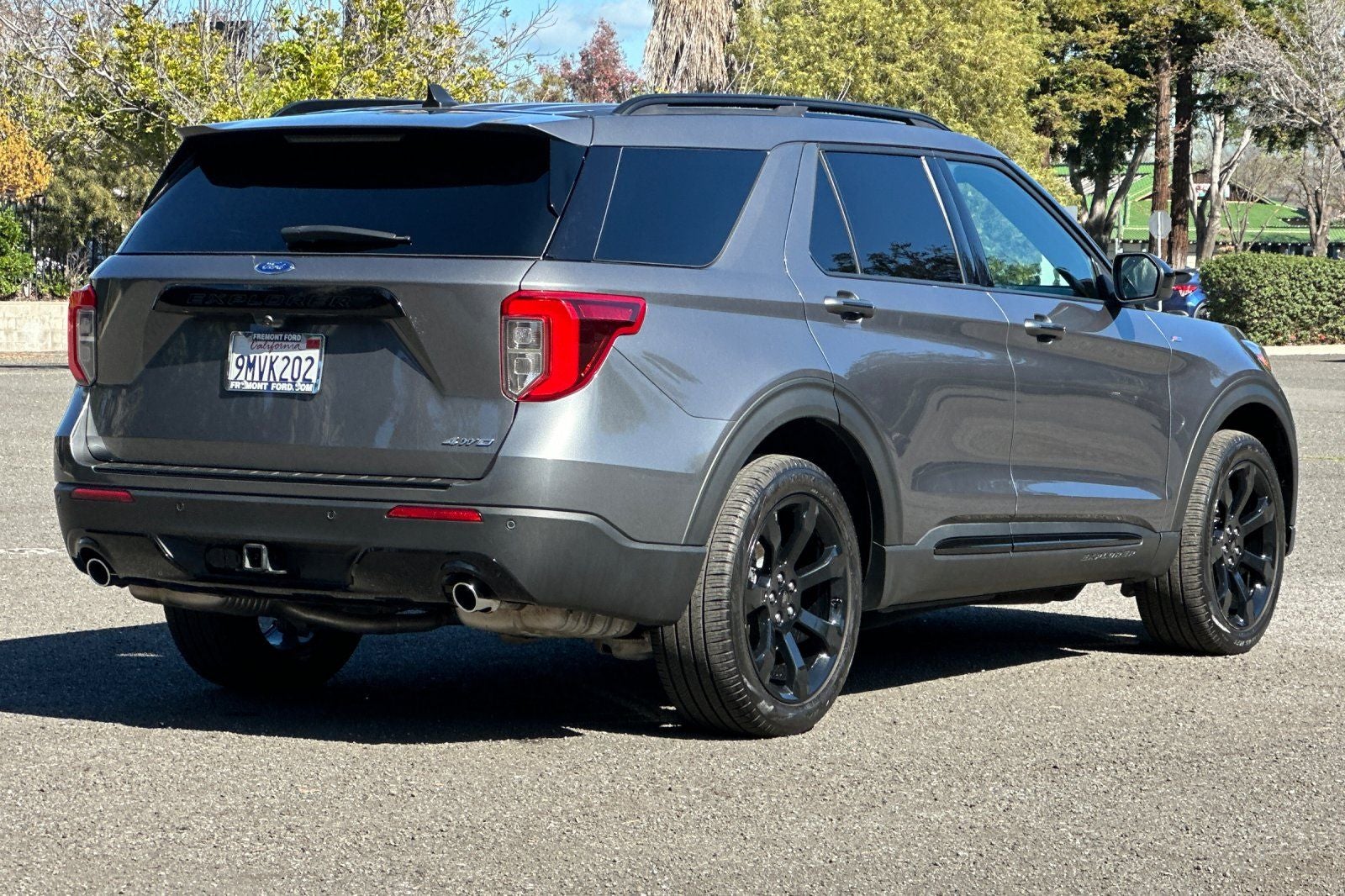 2024 Ford Explorer ST-Line