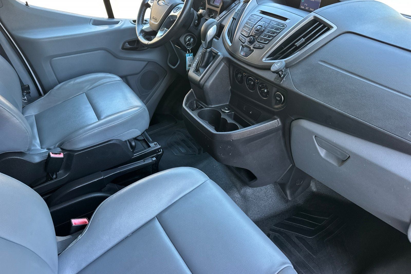2016 Ford Transit-150 XL