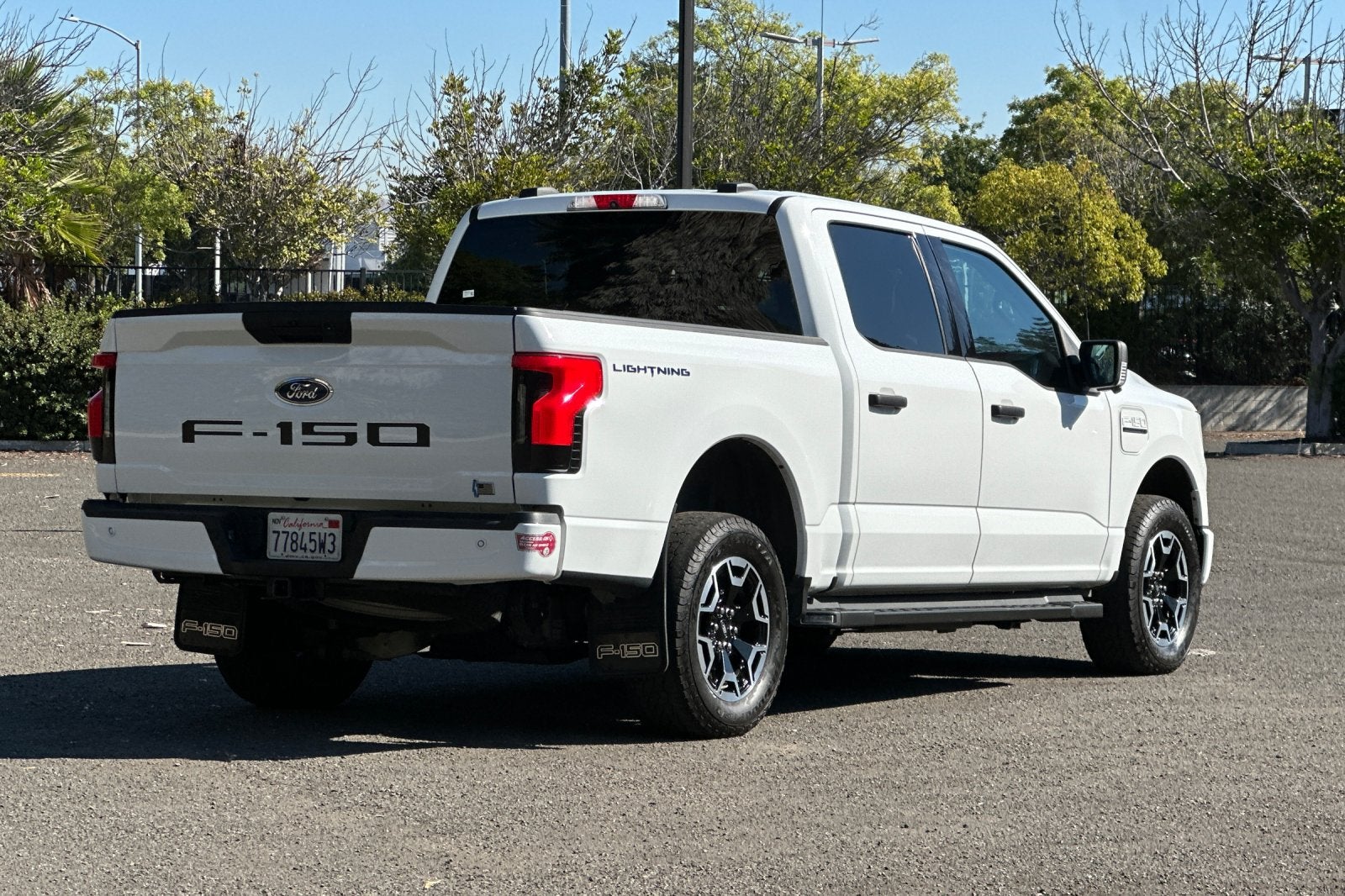 2023 Ford F-150 Lightning Pro