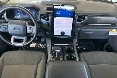 2024 Ford F-150 Lightning Flash