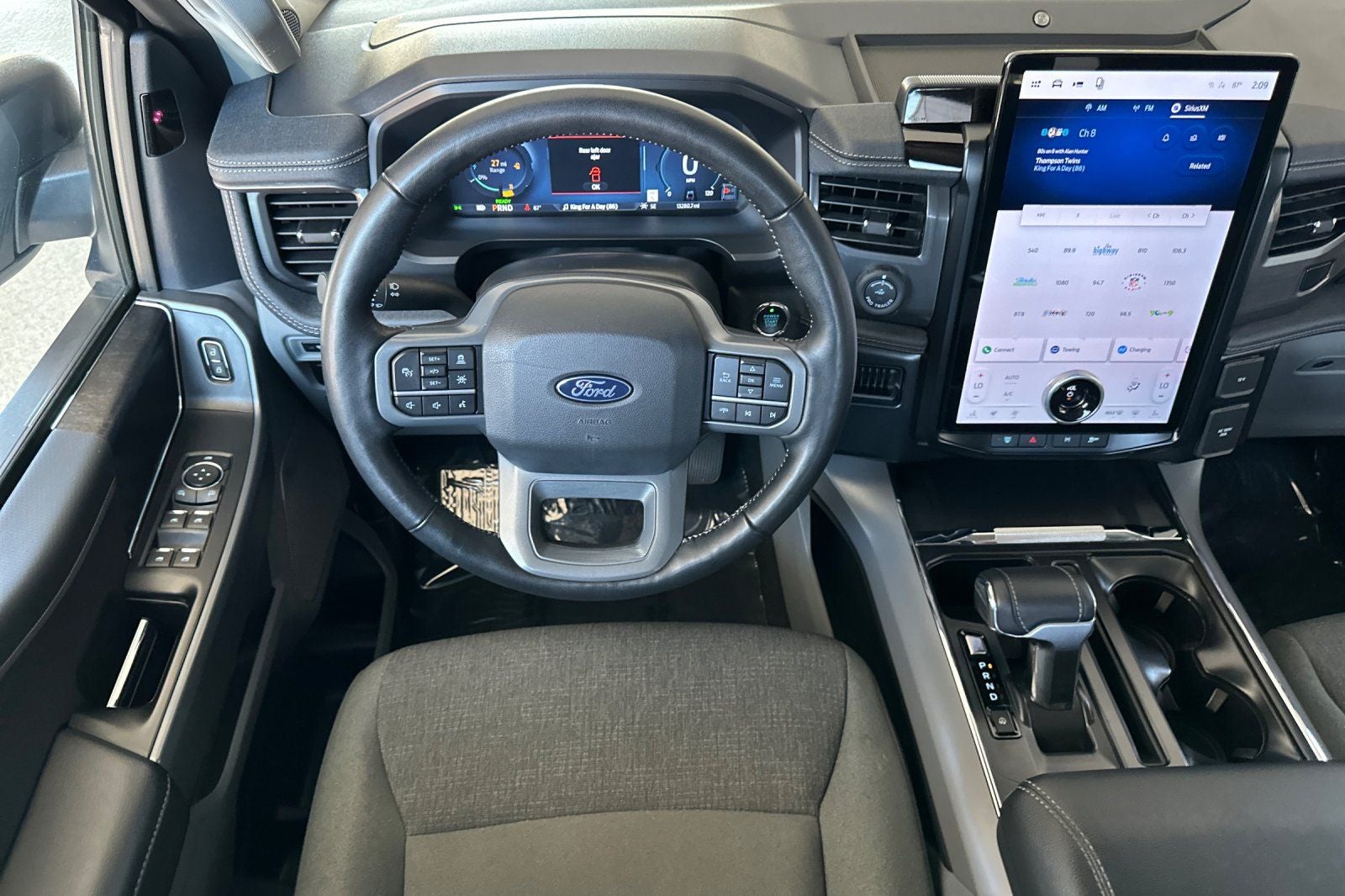 2024 Ford F-150 Lightning Flash