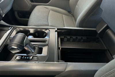 2024 Ford F-150 Lightning Flash
