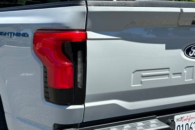 2024 Ford F-150 Lightning Flash