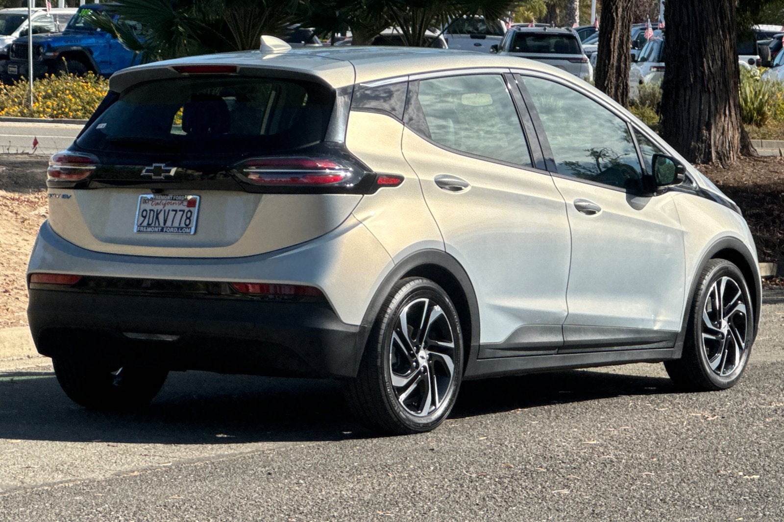 2023 Chevrolet Bolt EV 2LT