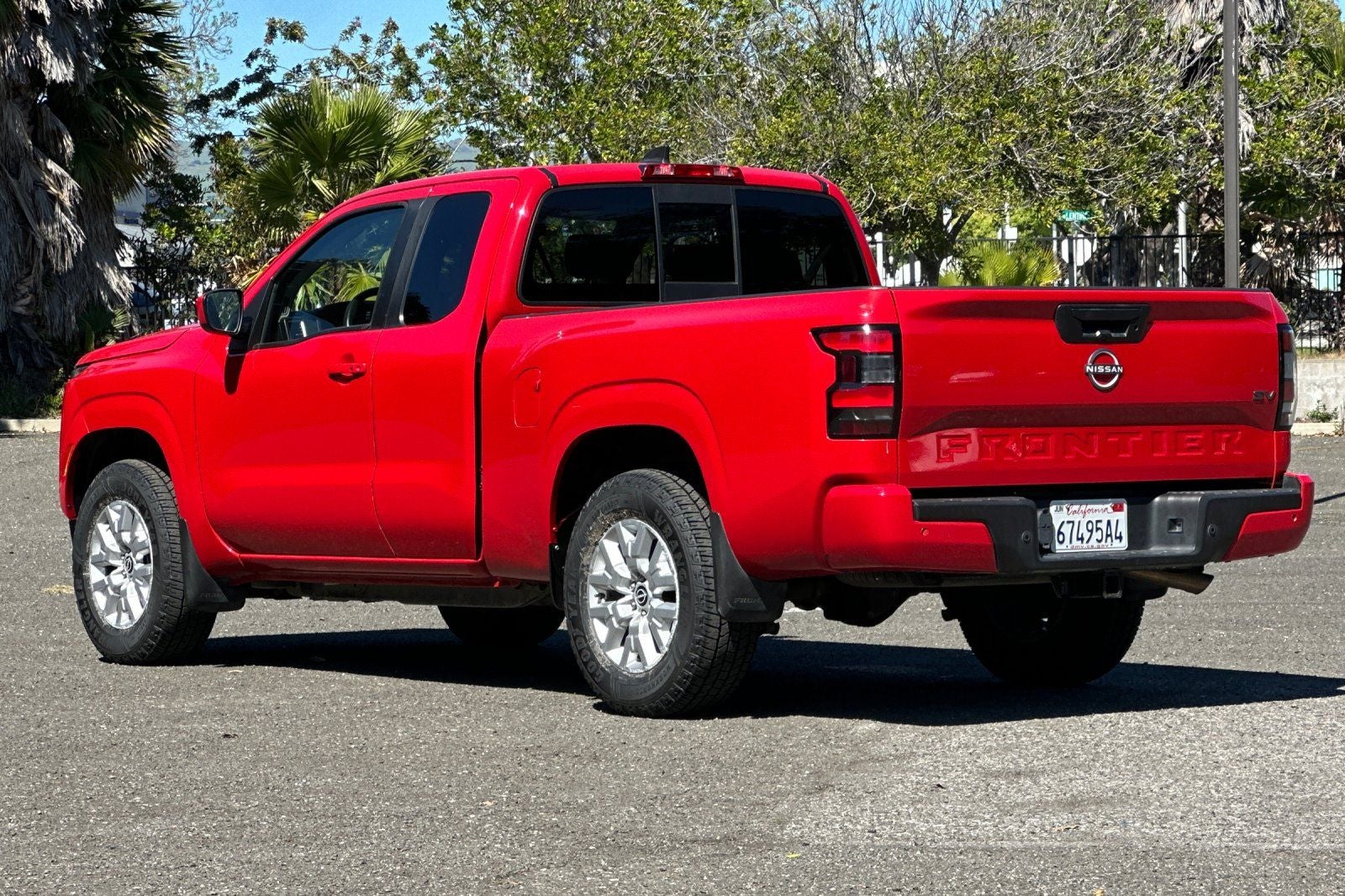 2022 Nissan Frontier SV