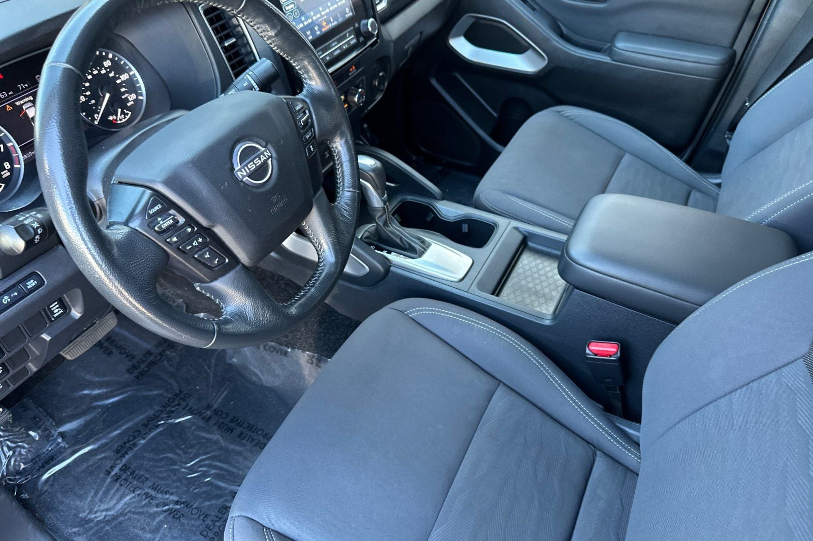 2022 Nissan Frontier SV