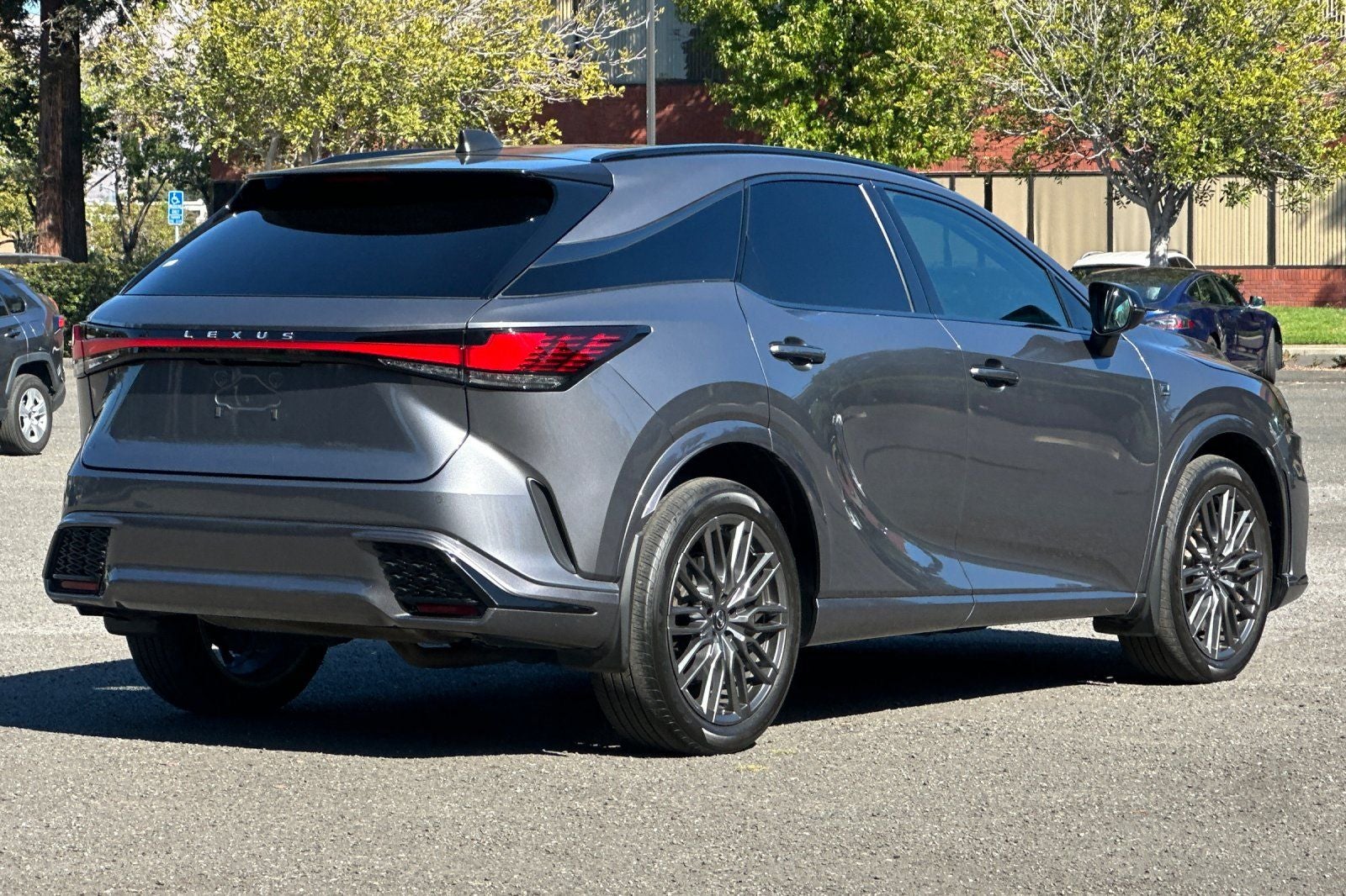 2023 Lexus RX 500h F SPORT Performance