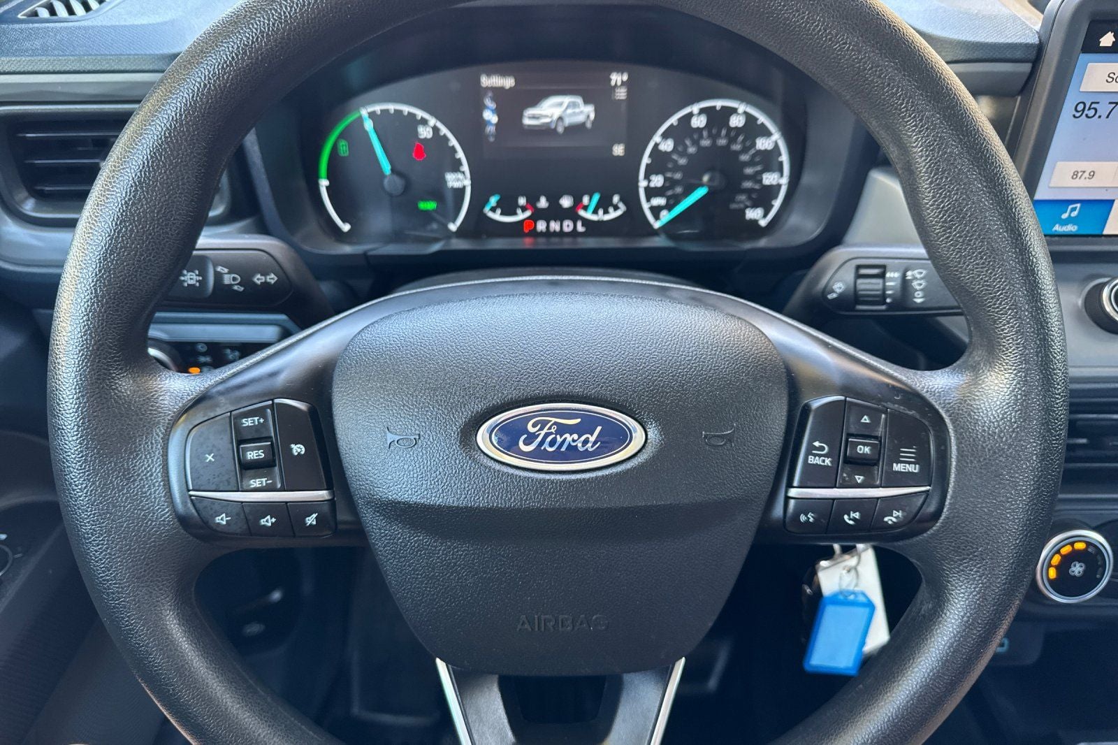 2024 Ford Maverick XL