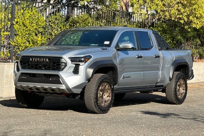 2026 Toyota Tacoma Hybrid Trailhunter