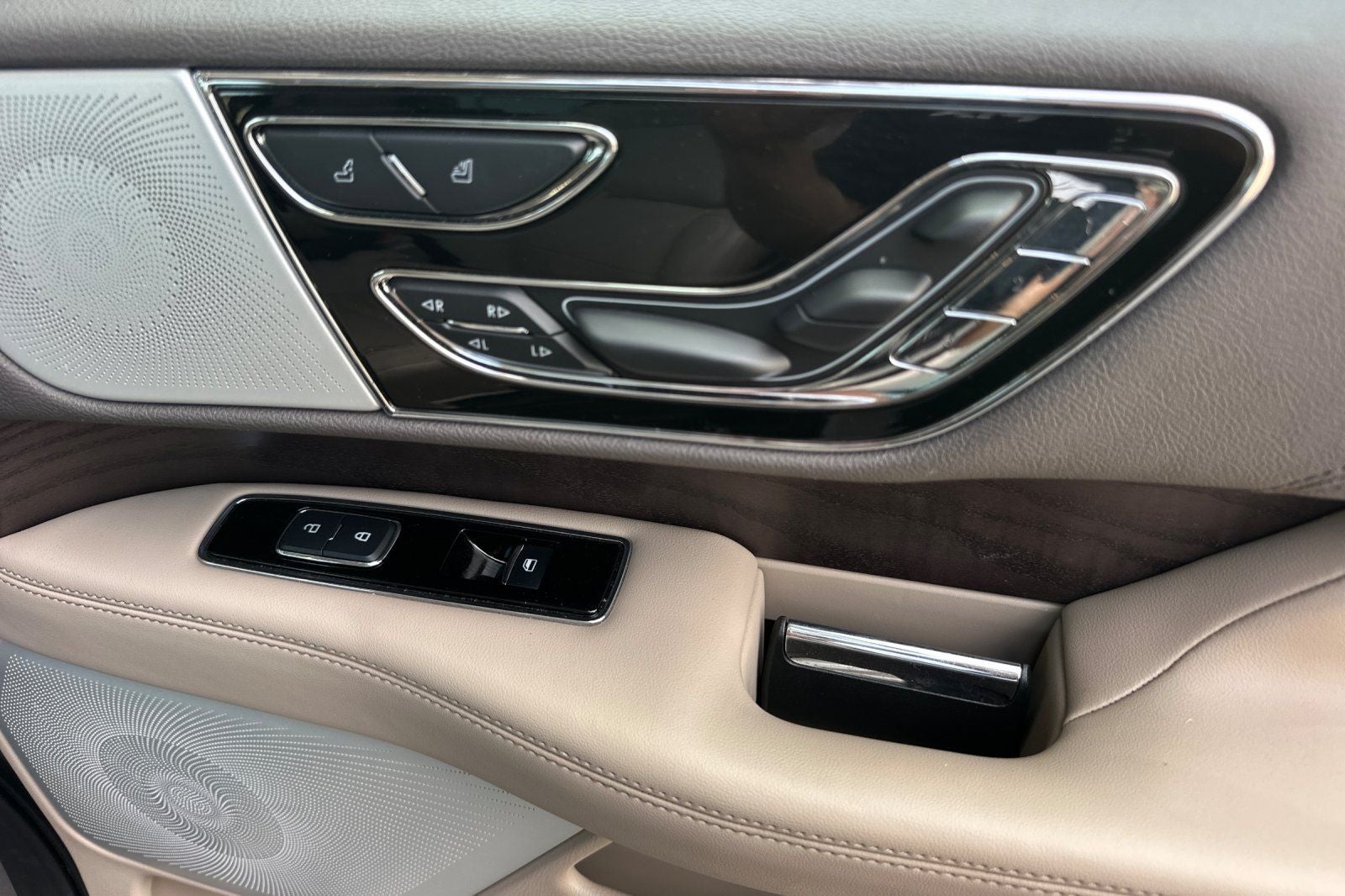 2024 Lincoln Navigator L Reserve