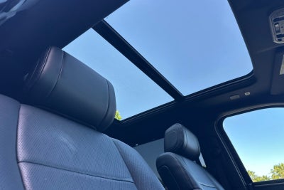 2023 Toyota Tundra Hybrid Platinum