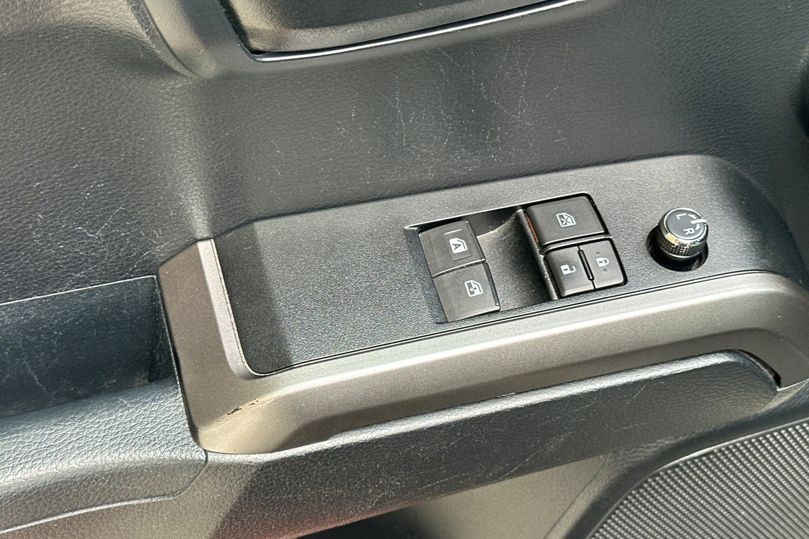 2018 Toyota Tacoma SR5 V6