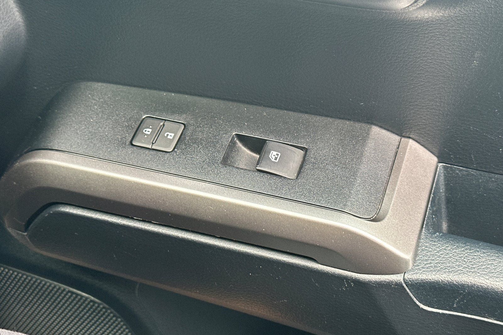 2018 Toyota Tacoma SR5 V6