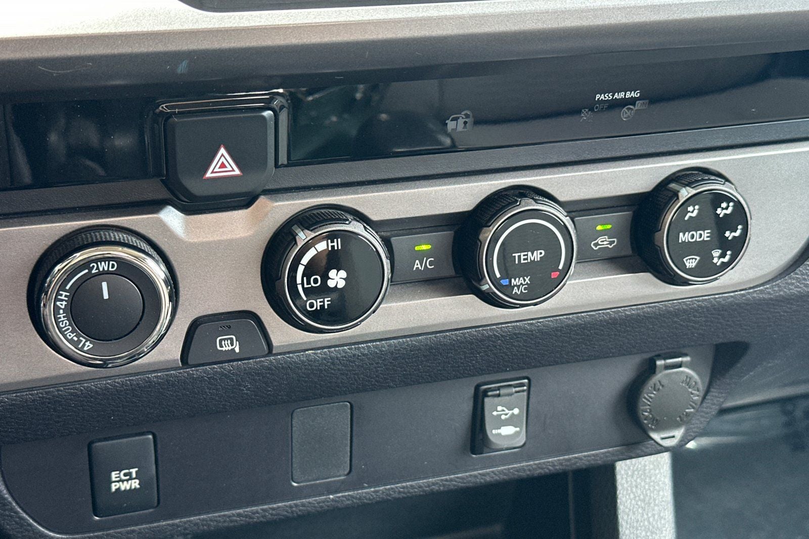 2018 Toyota Tacoma SR5 V6