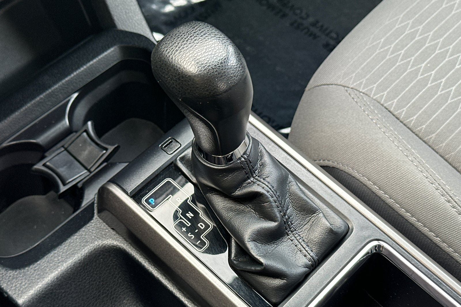 2018 Toyota Tacoma SR5 V6
