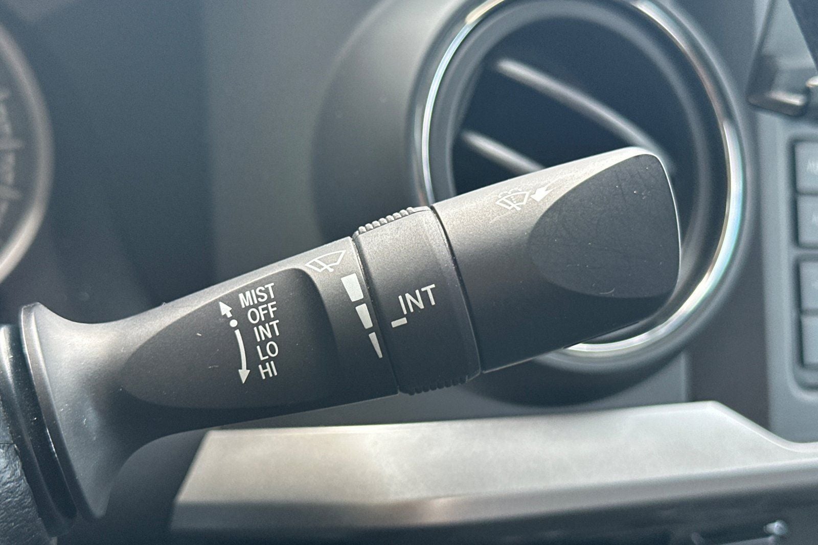 2018 Toyota Tacoma SR5 V6