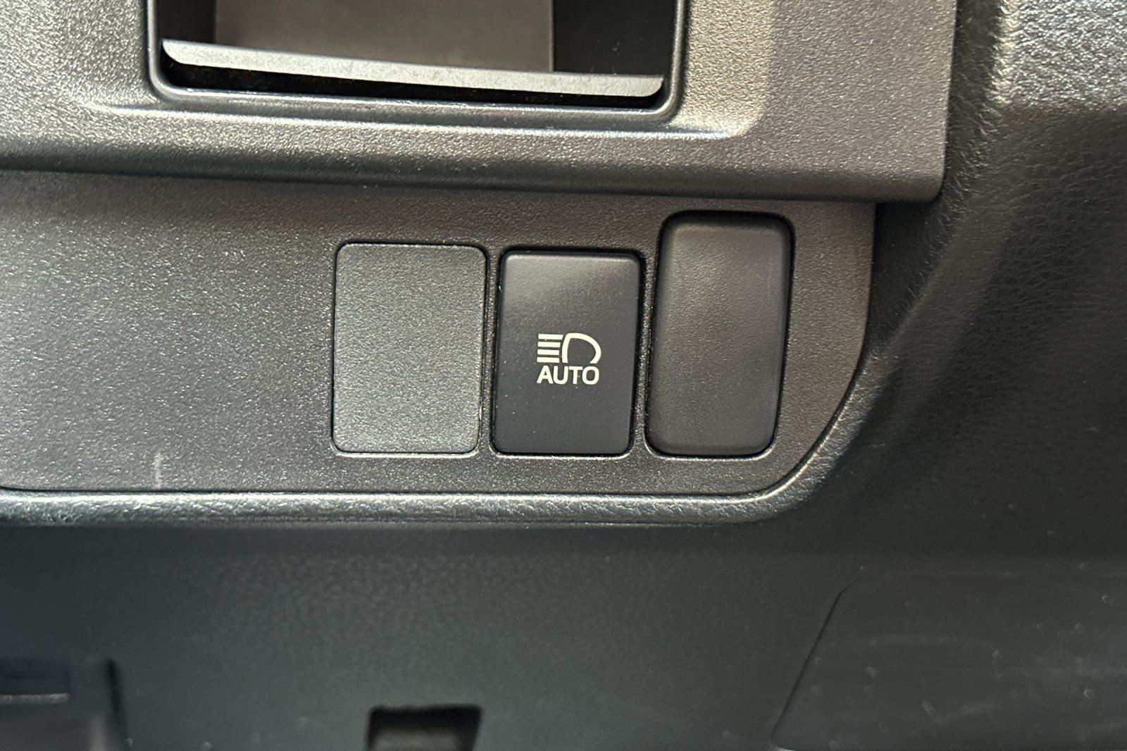 2018 Toyota Tacoma SR5 V6