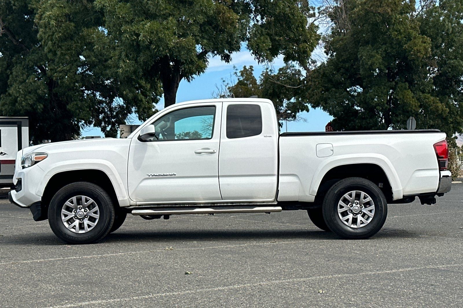 2018 Toyota Tacoma SR5 V6