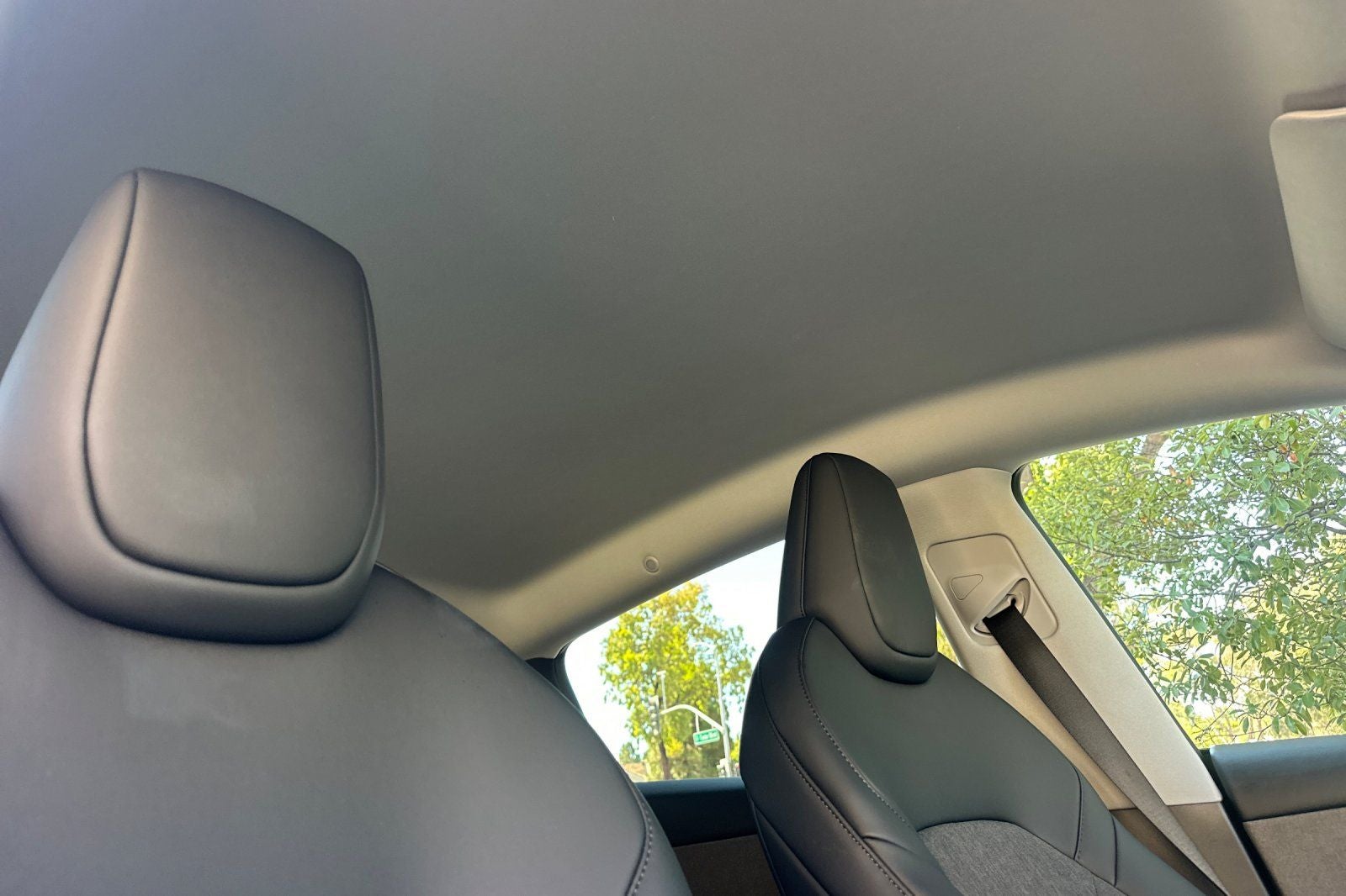 2026 Tesla Model Y Premium