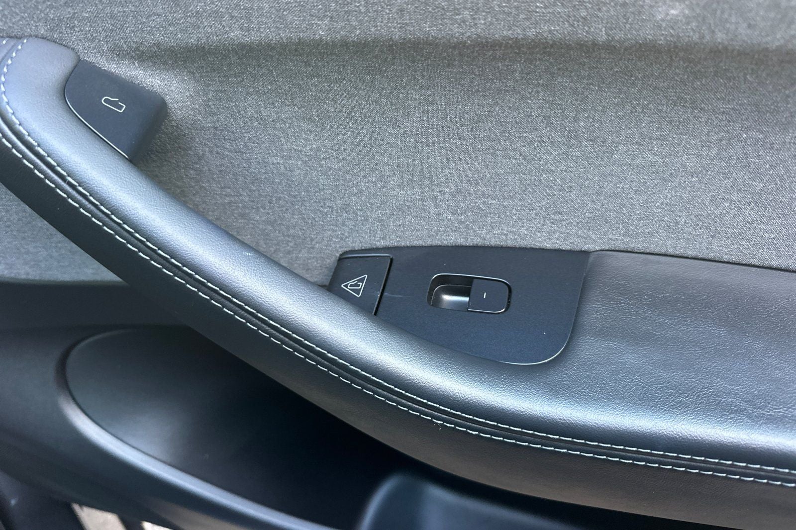 2026 Tesla Model Y Premium