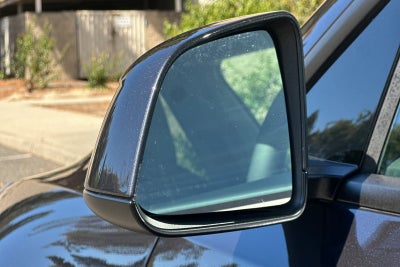 2026 Tesla Model Y Premium