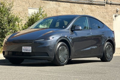 2026 Tesla Model Y Premium