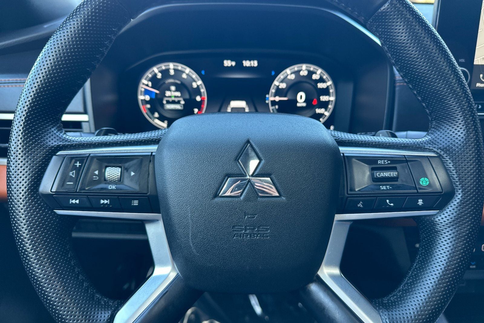 2024 Mitsubishi Outlander SEL